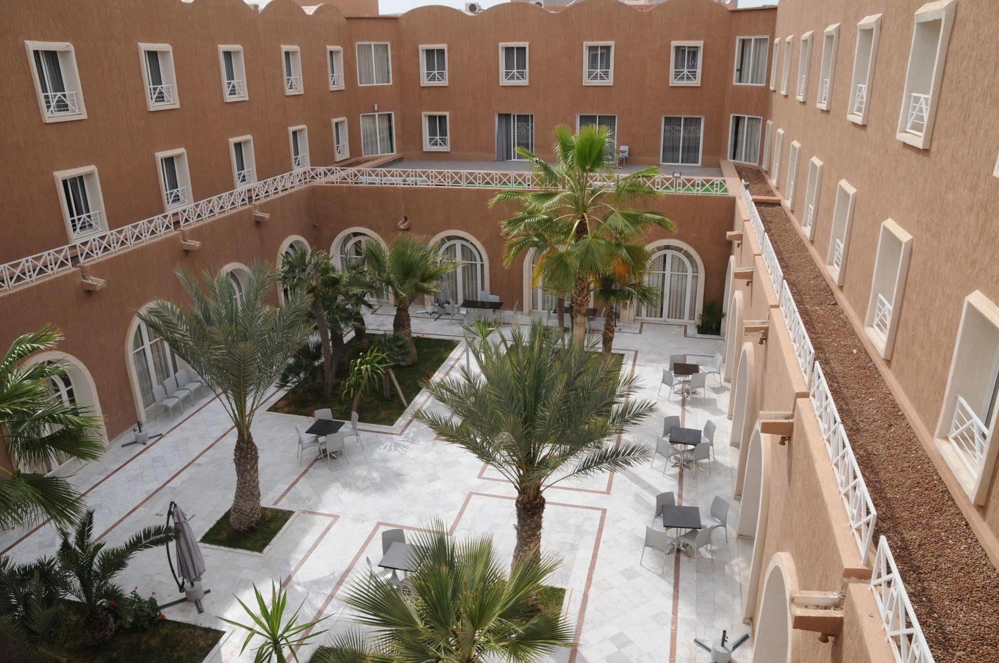 Hotel Al Massira Laayoune  Exterior photo